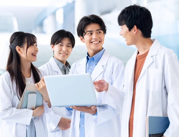 【例文7選】面接での研究内容の伝え方｜理系院生が評価される研究分野別・時間別でのまとめ方と構成